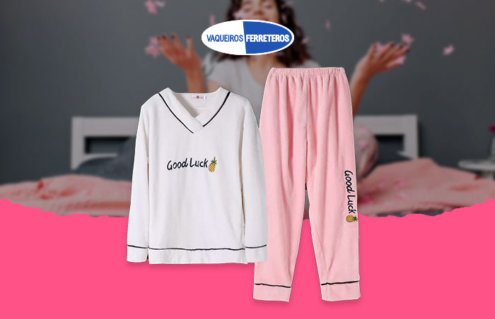 pijama rosa y blanca para mujer