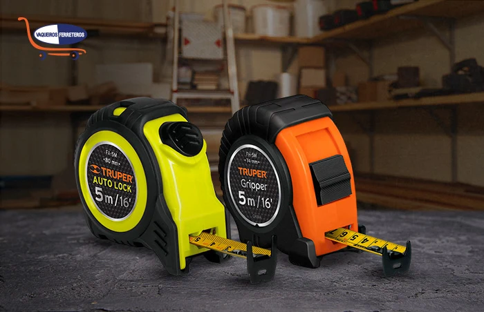 Flexómetros amarillo y naranja