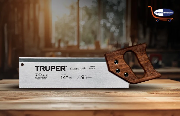 Ejemplo de serrucho de costilla para trabajos de carpintería 